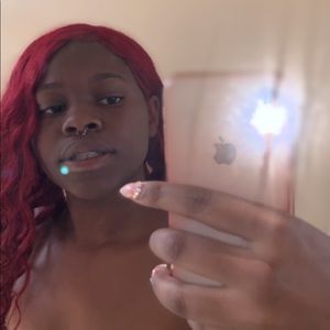 Meet your Posher, Karrie